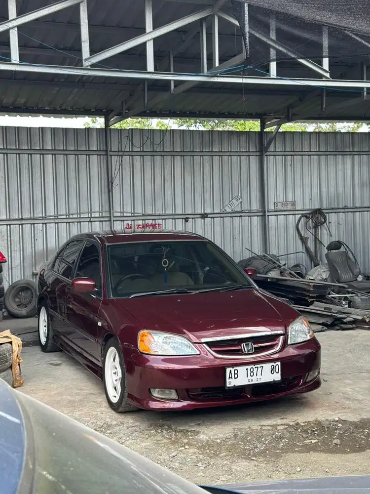 Honda civic vtis 2003 AT