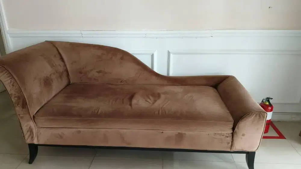 Jual Sofa Bekas Kondisi Baik – Terawat & Siap Pakai