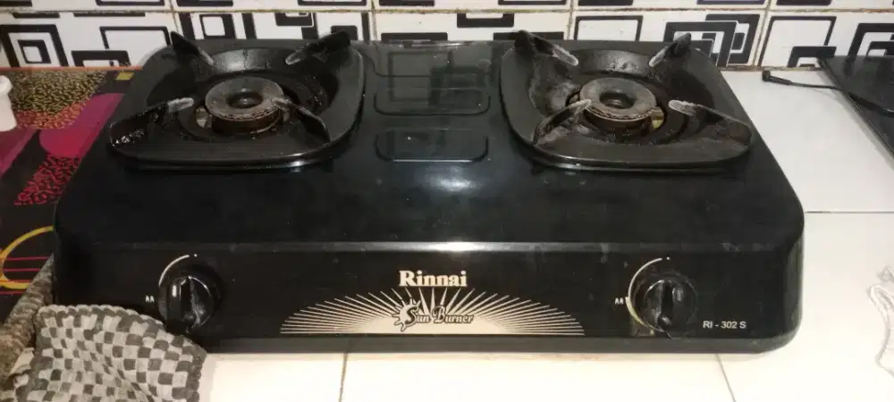 KOMPOR RINAI 2 TUNGKU SET SELANG