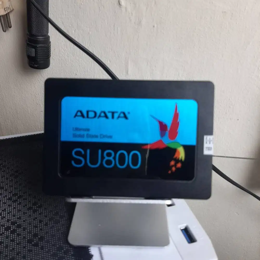 SSD ADATA SU800 512GB SATA III 512 Giga Pc Notebook Laptop Bekas