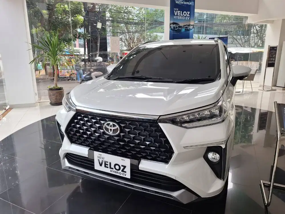 [Mobil Baru] VELOZ V HEV