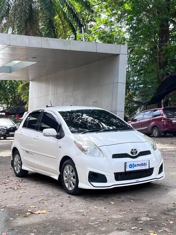 YARIS 1.5 S TRD SPORTIVO MT 2013