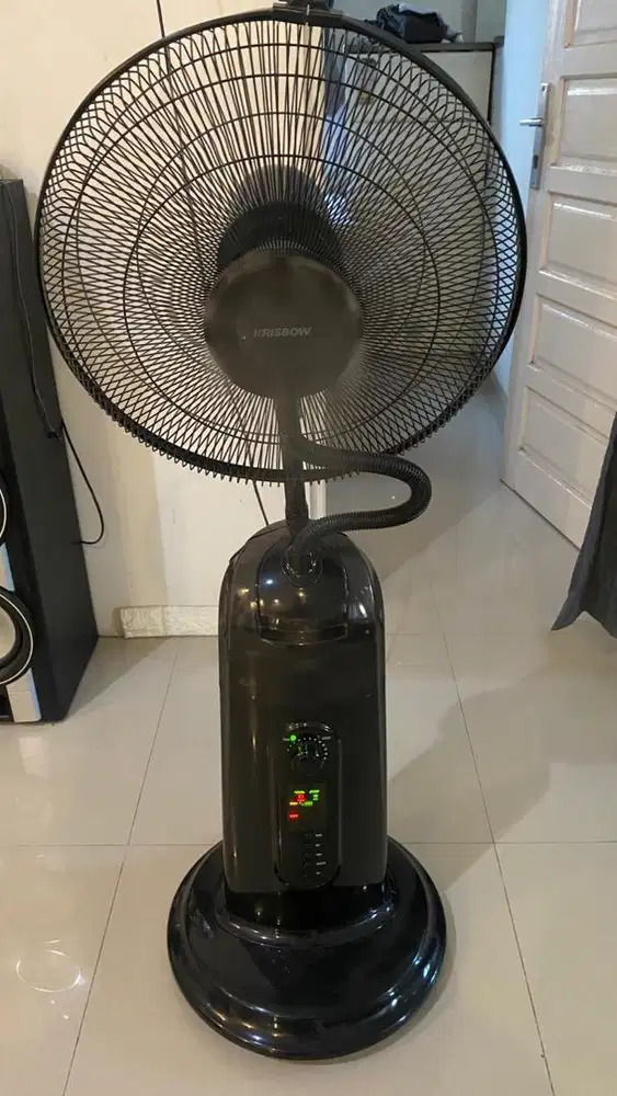 Kipas embun penyejuk udara