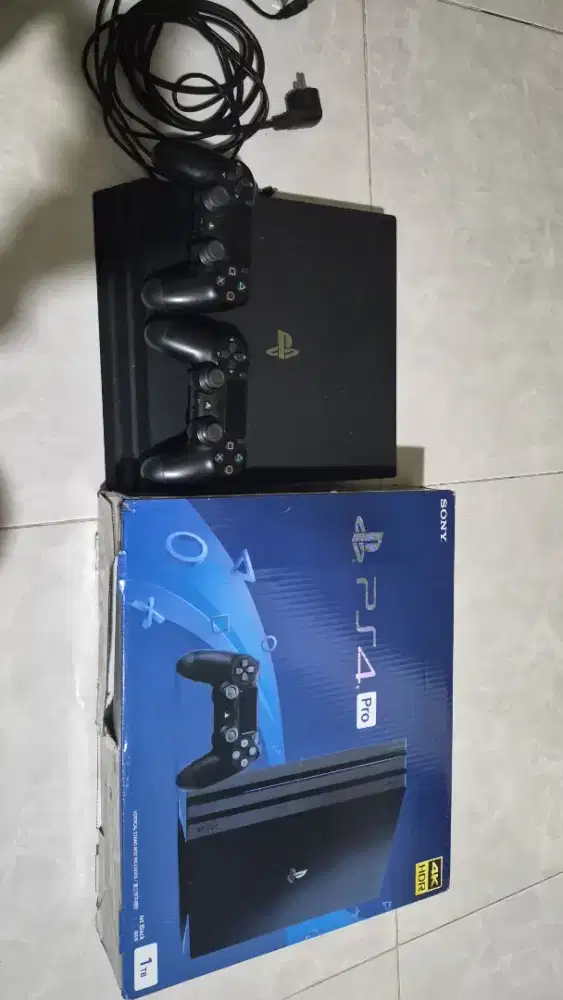 PS4 PS 4 PRO 1TB ORI