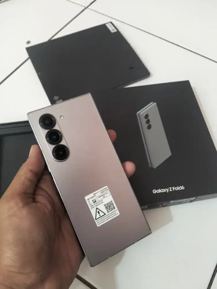 Samsung Z Fold 6 ram 12/512