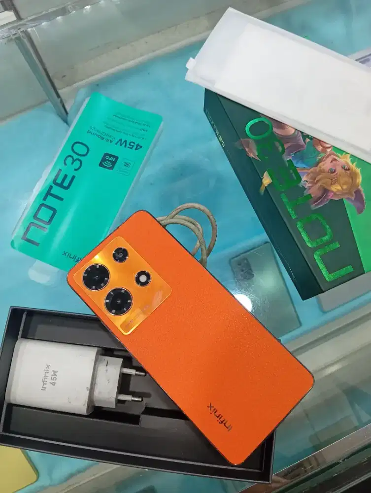 Infinix Note 30 8/256GB - Sunset Gold
