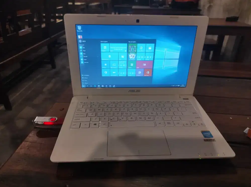 Notebook asus // ssd // 2jam+ /normal semua