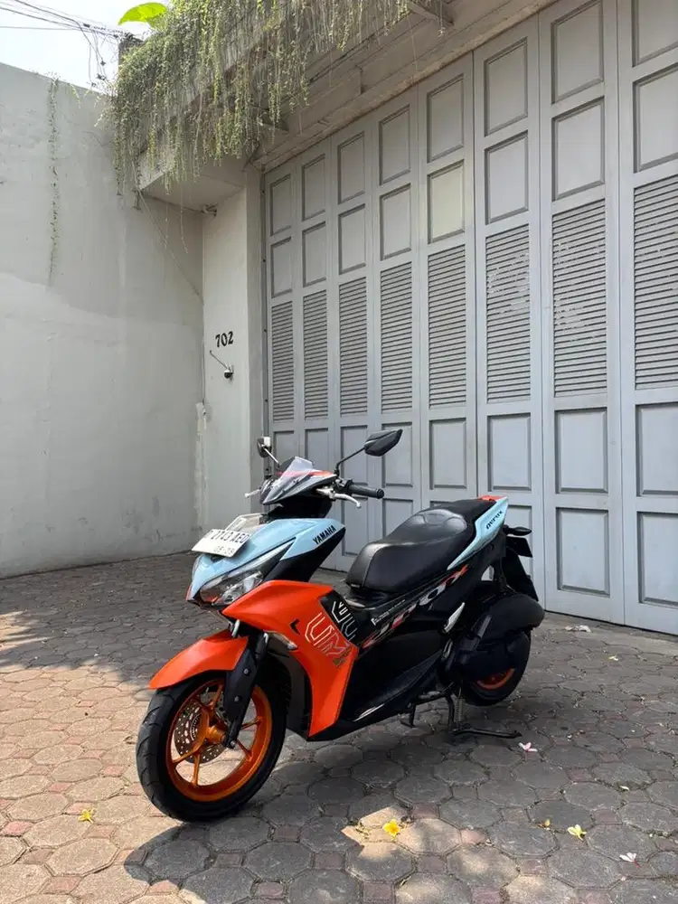 Yamaha Aerox 155 2024 Antik Biru Orange Oren