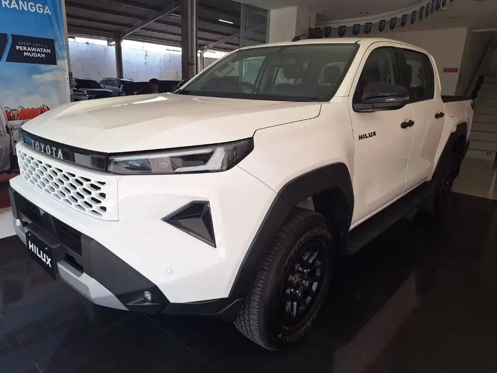 [Mobil Baru] Hilux