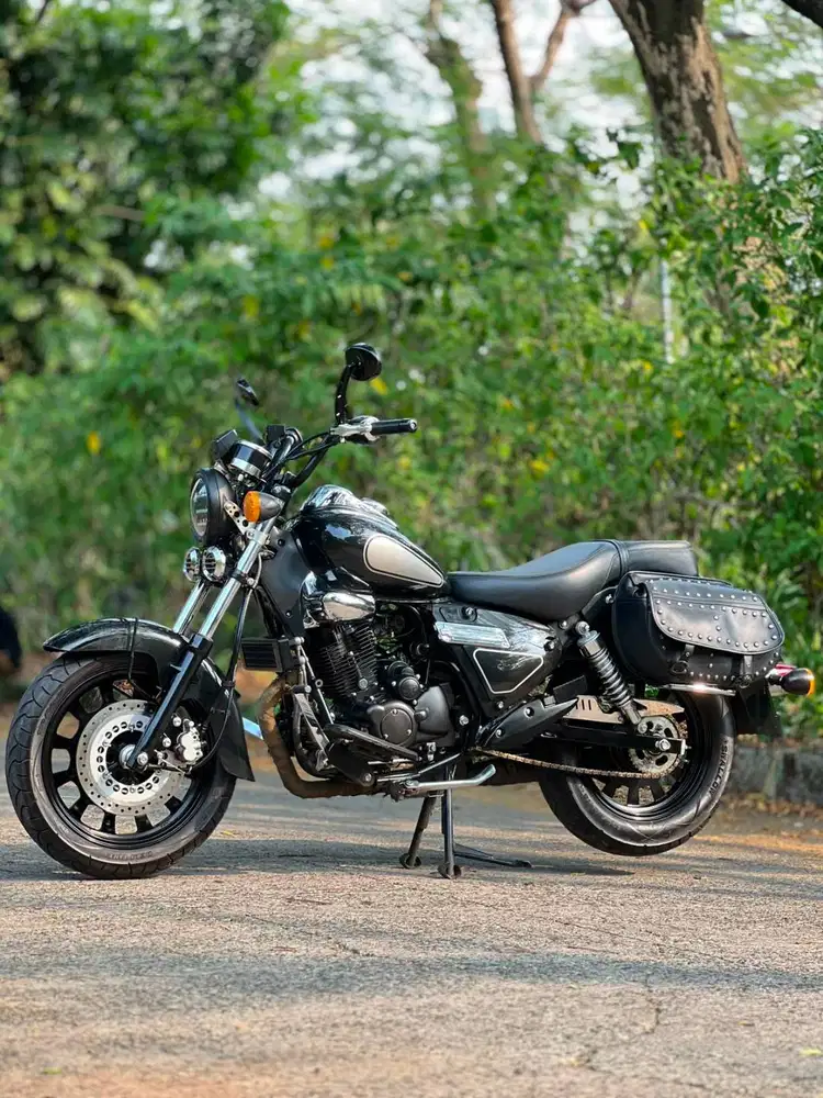 BENELLI MOTOBI 200 EFI 2023 HITAM KM 9K SIAP GAS HARIAN