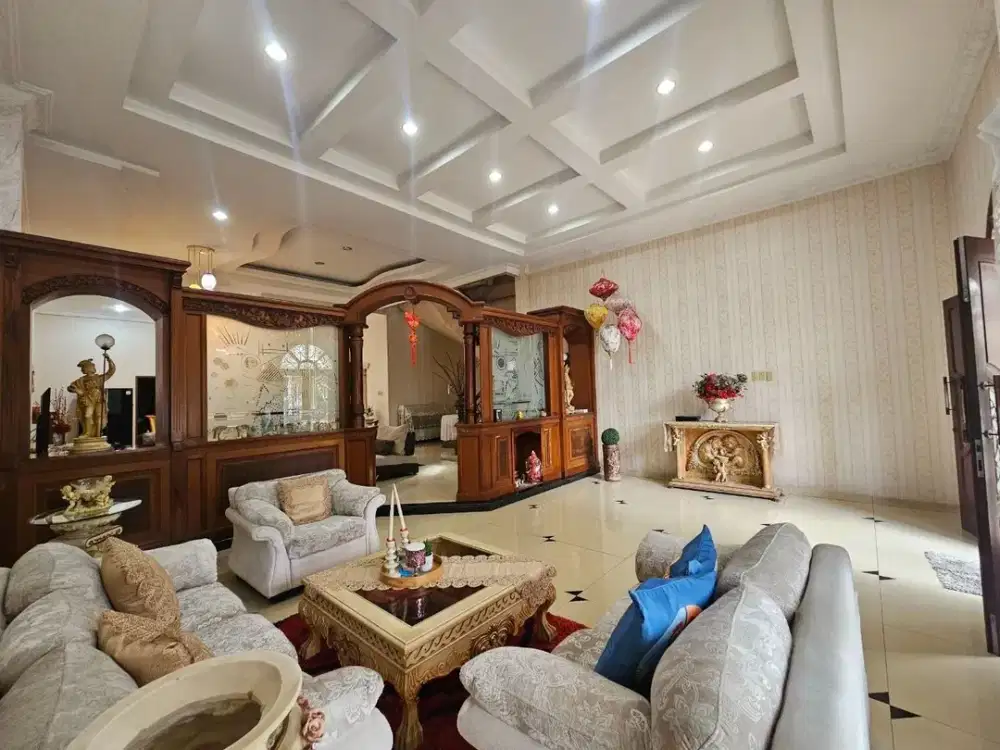 Villa di Komplek Griya Riatur Medan