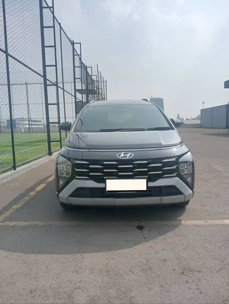 Hyundai Stargazer X Prime 1.5 4x2 Captain Seat AT Abu 2024 /2025
