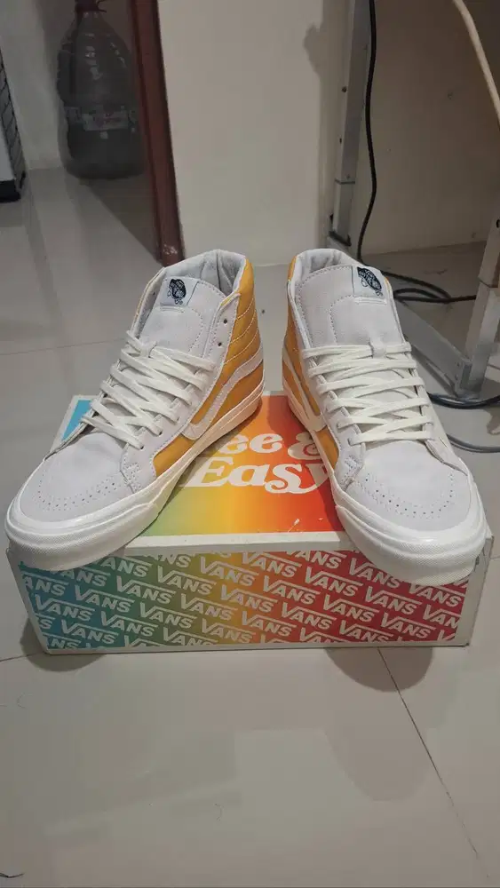 VANS VAULT X FREE & EASY SK8 HI MANGO MOJITO SIZE 43 ORIGINAL NAVYA.