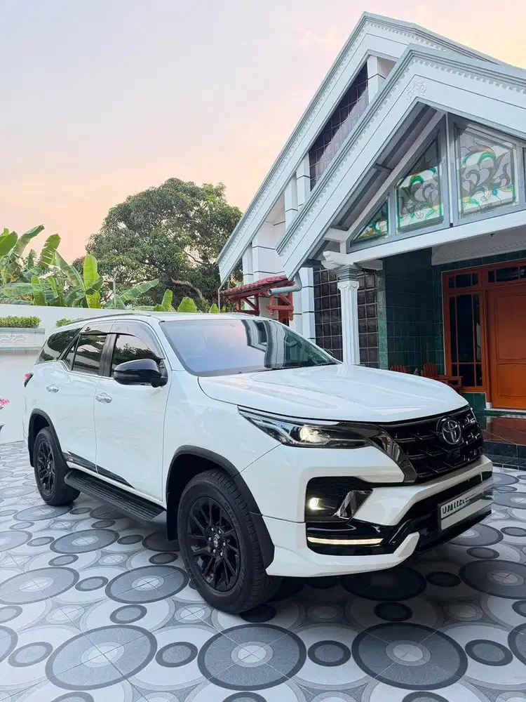 Dijual Fortuner 2.8 GR Sport Diesel 4x2 Tahun 2022