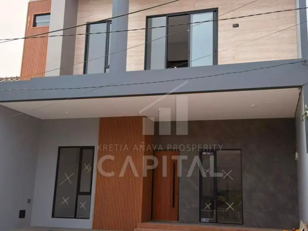 GRAB IT FAST RUMAH SIAP HUNI BARU MINIMALIS 2 LANTAI DI TAMAN KOPO INDAH 1