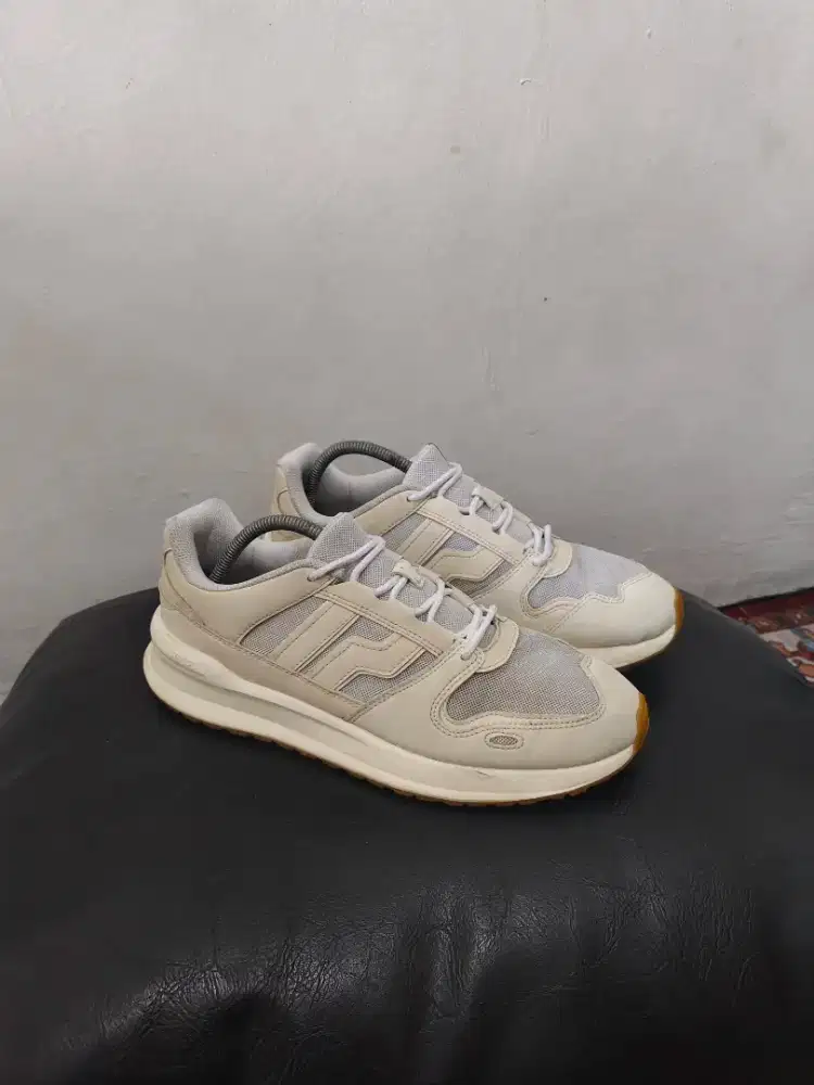 Sepatu piero , not adidas puma nike ardiles 910 geoff compass converse