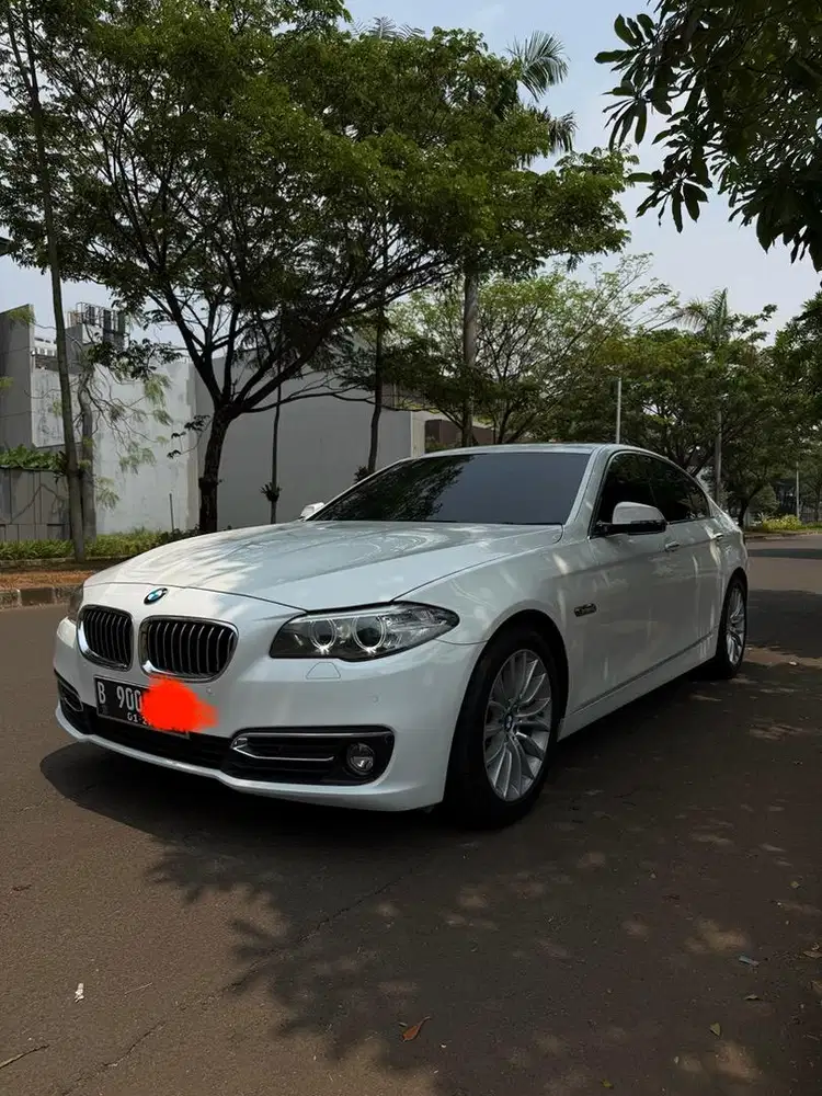( antik ) BMW 528i 2017 FULL OPTION
