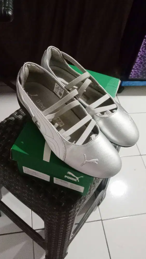 [PRELOVED] PUMA SPEEDCAT BALLET METALIC SILVER