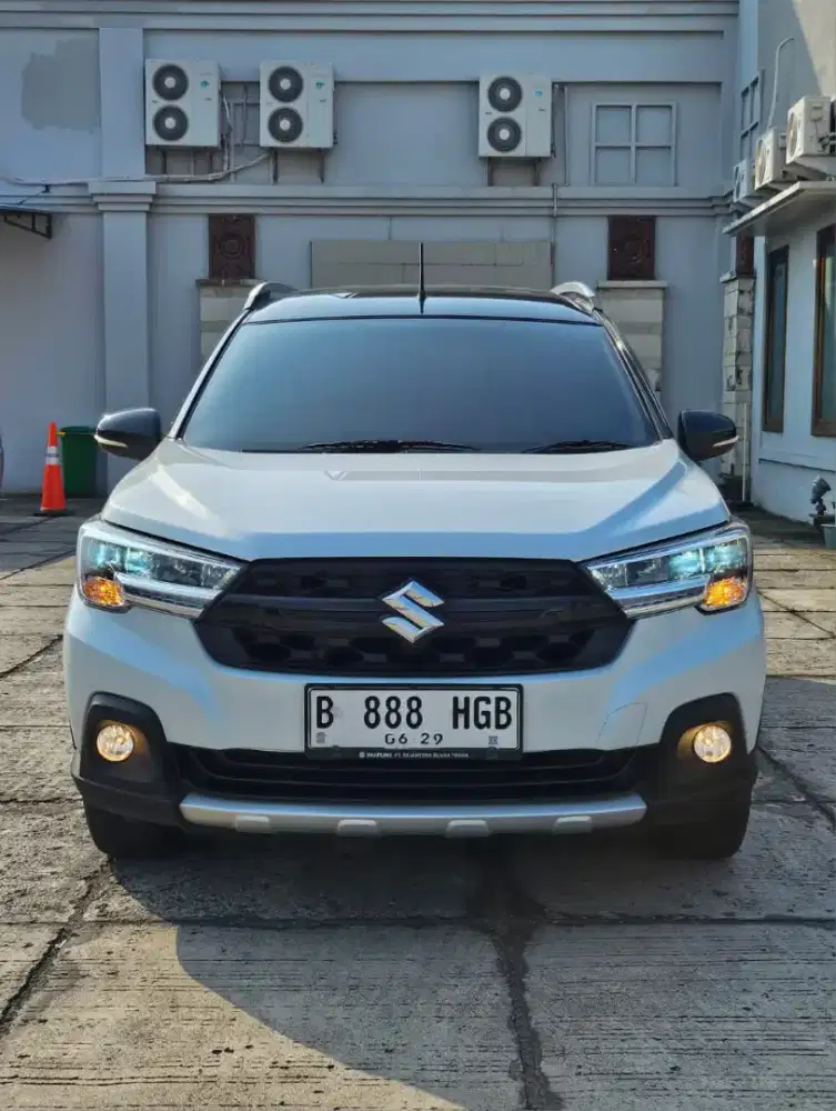 SUZUKI XL7 ALPHA HYBRID 1.5 AT 2024 TWO TONE 2024/2025