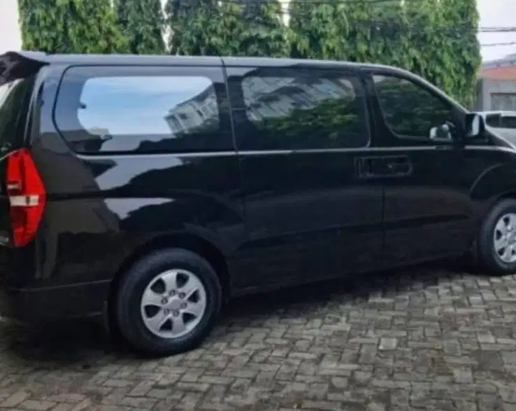 HYUNDAI HITAM MANUAL