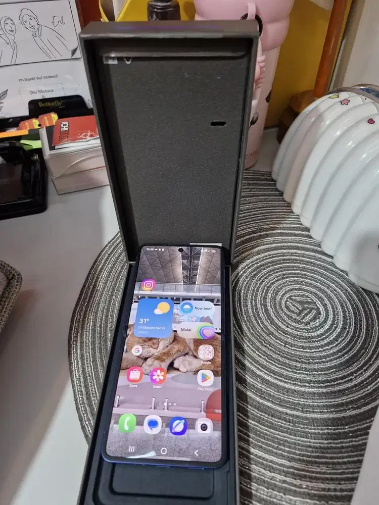 Samsung Galaxy Z Flip 7