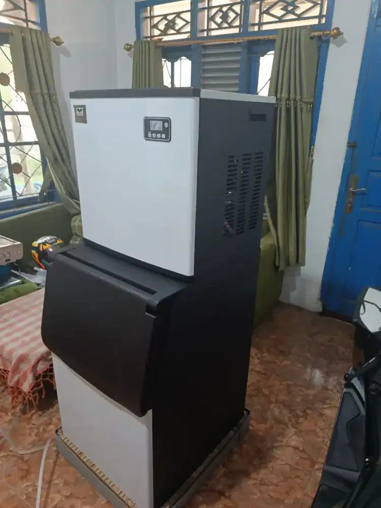 Mesin es batu kristal 350kg/24 jam ice cube maker machine