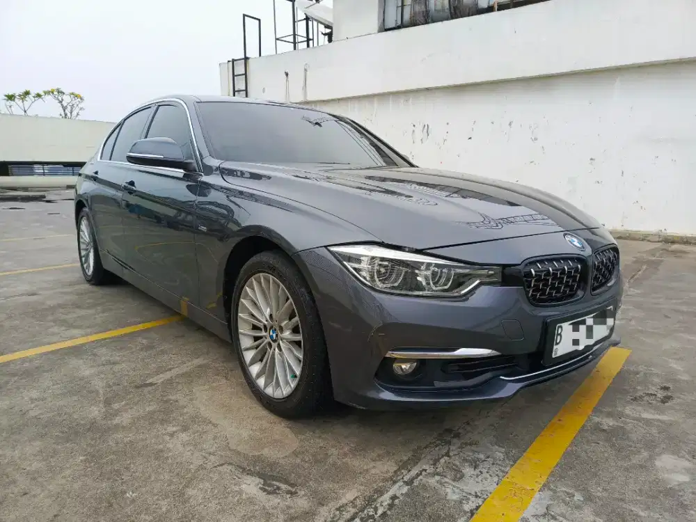BMW 320i F30 2018