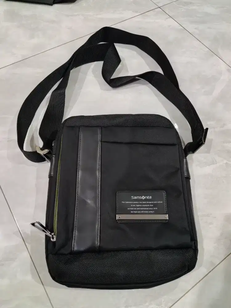 Samsonite sling bag tas cowo