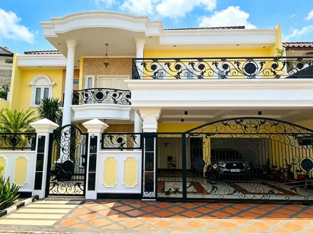 DIJUAL RUMAH MEWAH + KOLAM RENANG DI PONDOK KELAPA | LT 560 m² | 6 KT