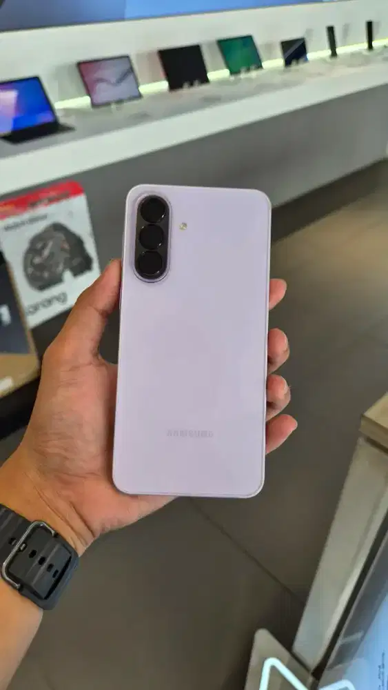 NEW SAMSUNG A37