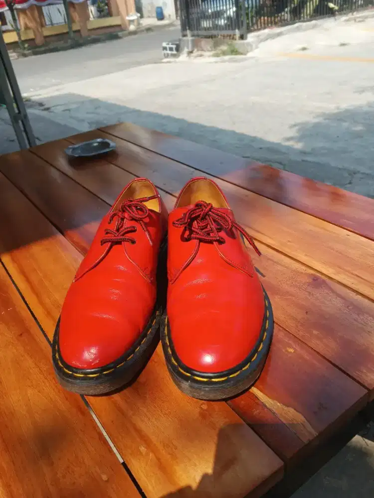 Docmart seri Martens 1461 chili red