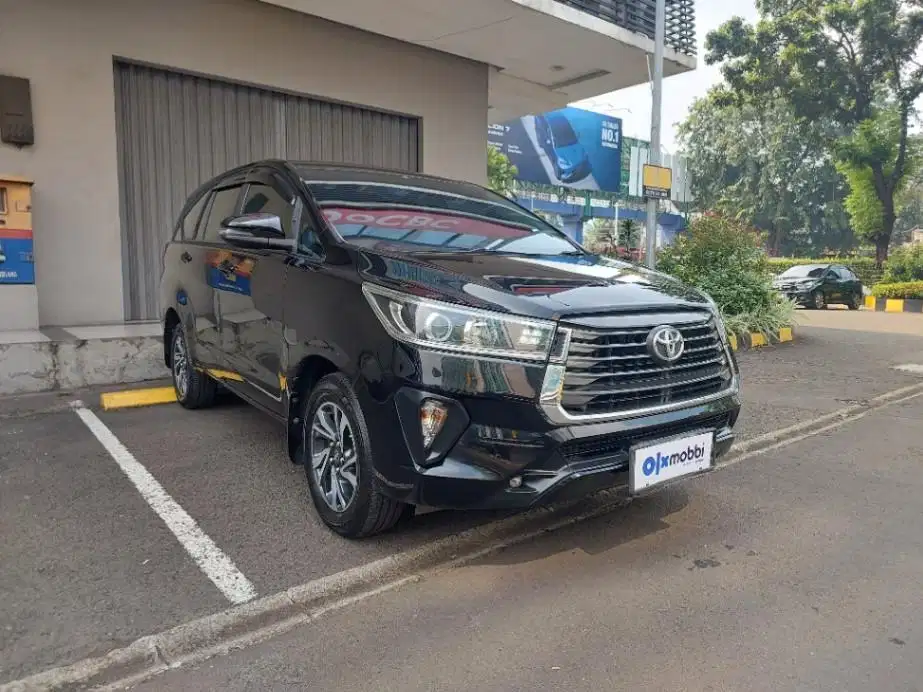 DP MURAH Toyota Kijang Innova 2.4 V Solar-AT 2022  CWIJB
