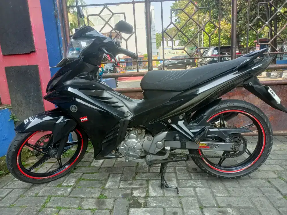 Jupiter MX 135 Black