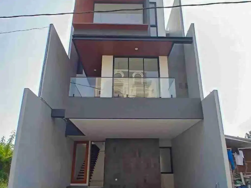 Contemporary Modern New House at Cluster Green Leaf Resd Jagakarsa