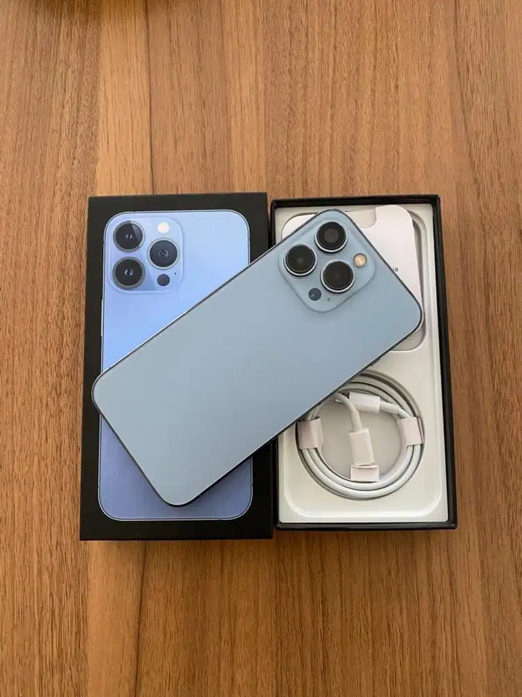 iPhone 13 Pro 512GB Sierra Blue — Storage Lega