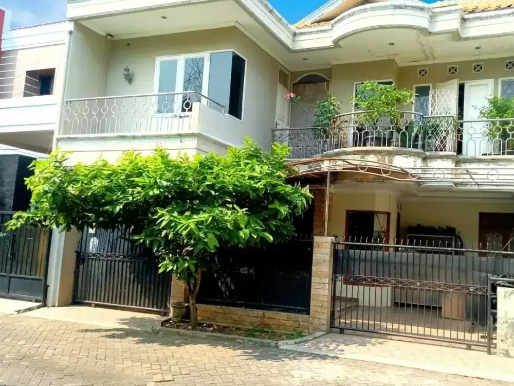 DIJUAL RUMAH LUAS DEPAN TAMAN DI GRIYA BINTARA | 6+1 KT | 2 LANTAI | 1,8 M NEGO