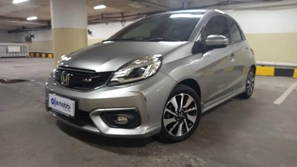 DP MURAH Honda Brio 1.2 RS Bensin-AT 2017 Abu C9LQD