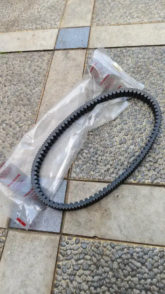 V belt fanbelt motor vario 125 bohlam