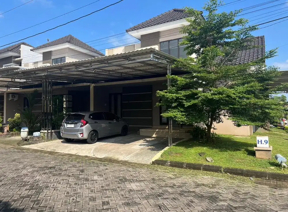 Rumah di cluster jaten karanganyar pinggir jalan raya