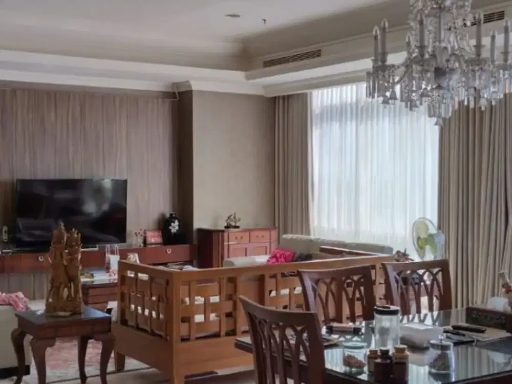 Disewakan Apartemen Botanica 3BR