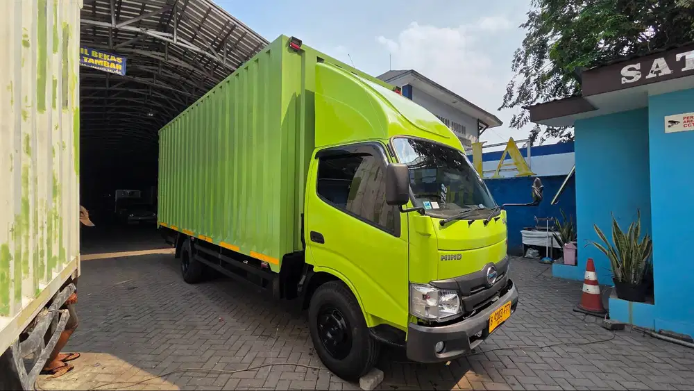 Hino Dutro 136 HD Long 6.4 E4 6R + Box Besi Jumbo - 2024 - terawat