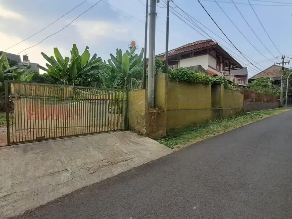 DIJUAL CEPAT TANAH CIGADUNG DAGO AKSES LELUASA KOMPLEK STRATEGIS KOTA BANDUNG