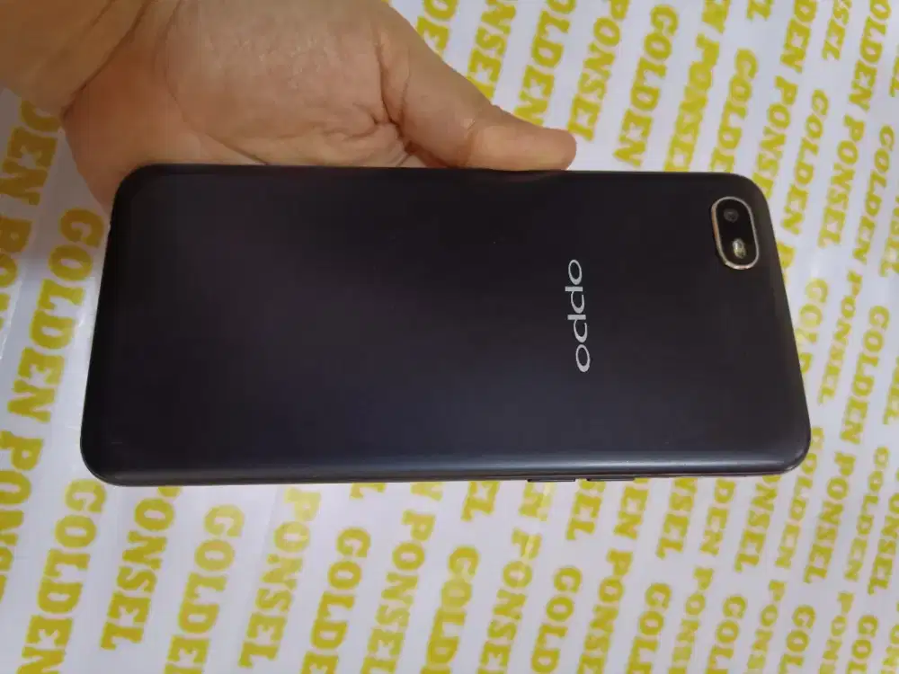 Oppo A1K-Facelock.Ram 2/32GB.ORI.GOLDEN PONSEL