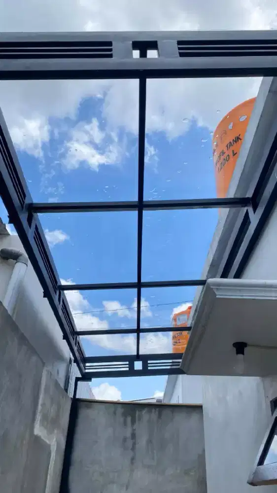 Canopy atap kaca