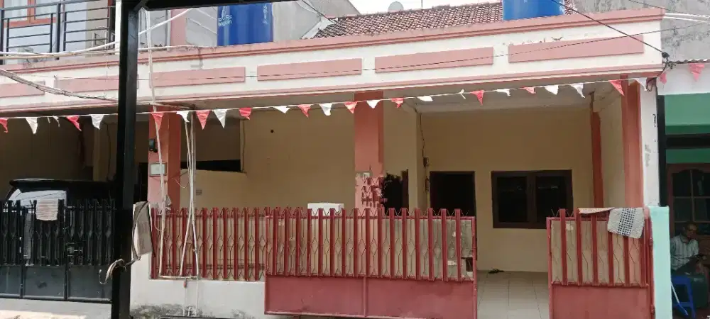 Disewakan rumah d lubang buaya jakarta timur