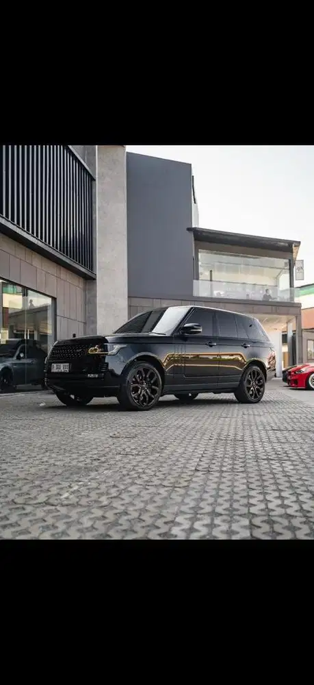 2013 Range Rover 5.0. Pajak Hidup Sampai Mei 2027.