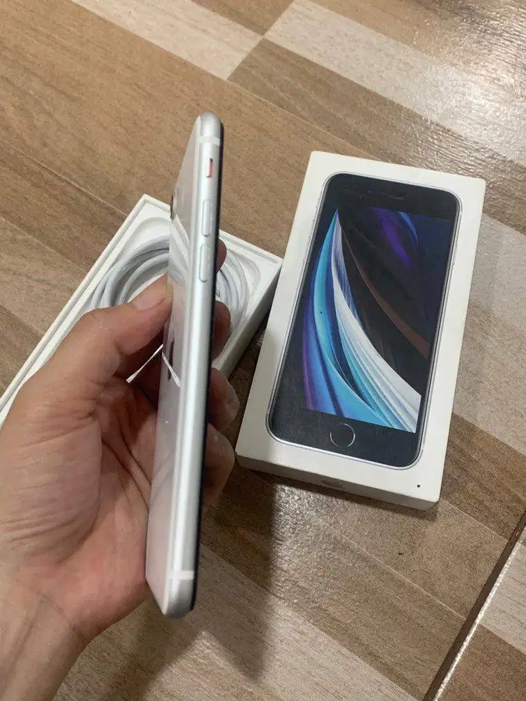 iphone se 2020 64gb ibox