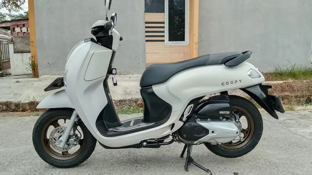 58@:STNK HIlANG BM, SCOOPY PRESTIGE2025