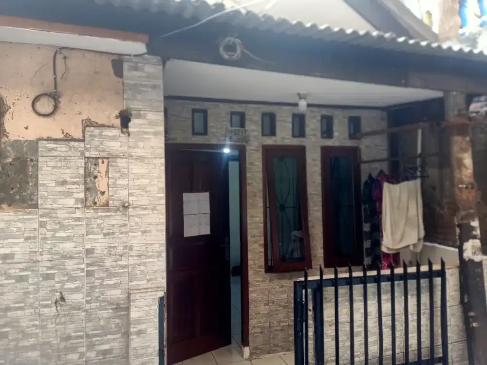 Dijual rumah lokasi strategis (NEGO)