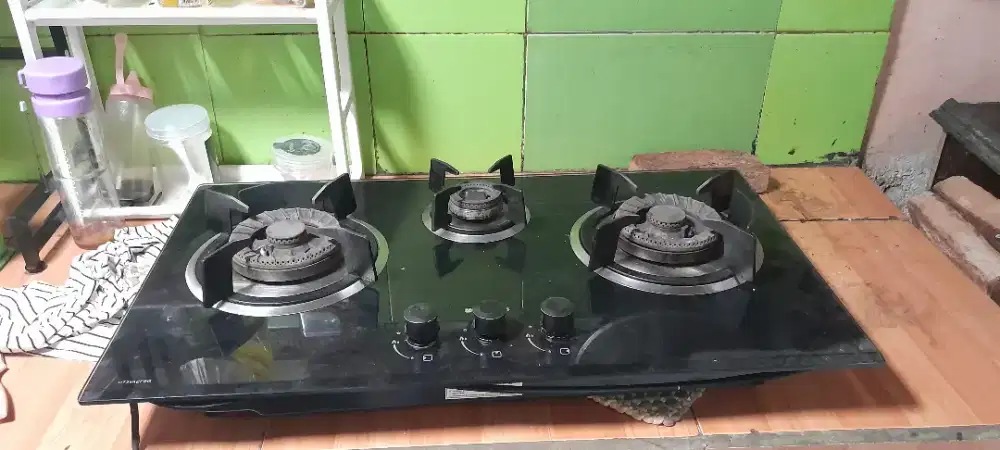 Kompor Tanam bekas